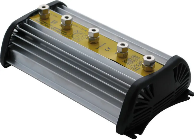 Batterikombinerare 4 x 70 A
