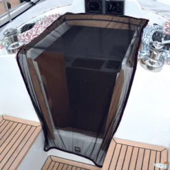 Myggnät till ingångsluckan waterline design