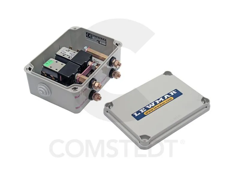 Skyddad kontaktor dual 12/24V