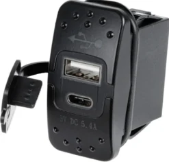 USB-A + USB-C-kontakt